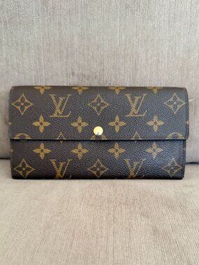 Louis Vuitton Monogram Sarah Long Wallet